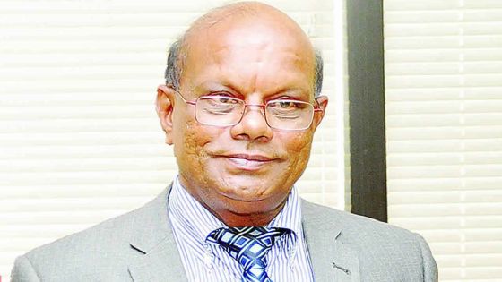 PSC/DFSC : Vidianand Lutchmeeparsad perçoit un salaire mensuel de Rs 207 000