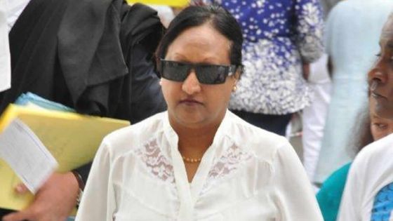 Émission de chèques sans provision: Marjorie Bazerque conteste la modification des accusations