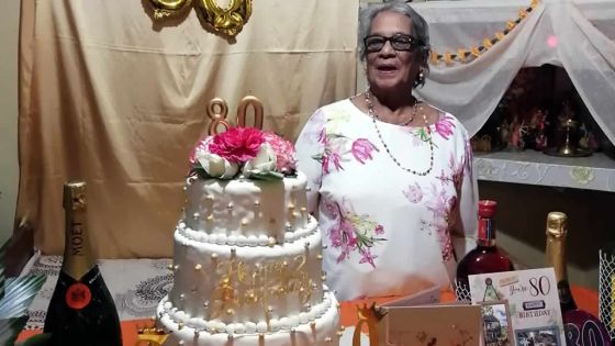 À 80 ans : Saroj lutte avec courage contre son cancer
