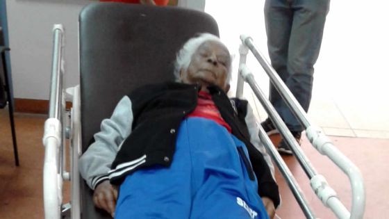 Elle avait rendez-vous à l’hôpital : pas d’ambulance pour une dame de 91 ans