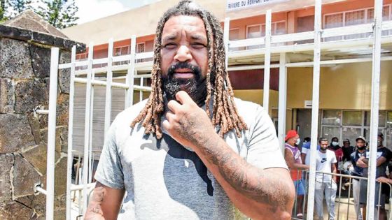 Saisie de Rs 5 M à son domicile à Goodlands : Louis John Brant Vivien écope d’une amende de Rs 500 000 