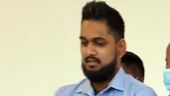 Il avait tué sa soeur de deux ans et sa belle-mère - Avikesh : «Monn pez li ek mo pwa lekor lor lili»