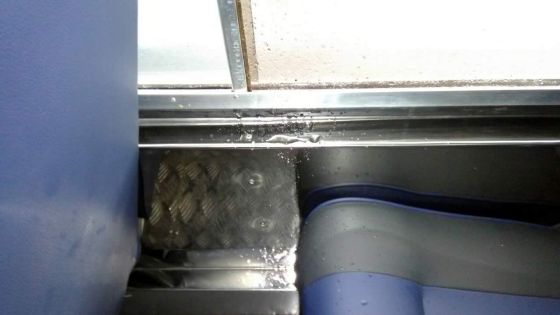 Cauchemar d’un opérateur touristique : il achète un bus qui reste immobilisé 