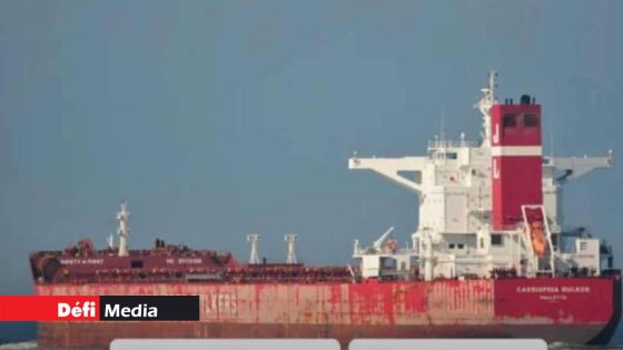 Saisie de 433,10 kilos de cocaïne valant Rs 6,4 Md : l’Alpha Bravery a quitté Port-Louis, son équipage reste à quai