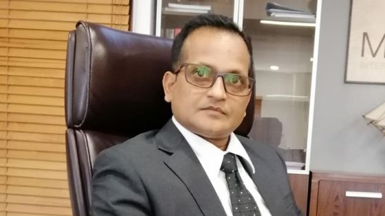 Contrat non renouvelé à la FSC : les raisons potentielles derrière la chute de Dhanesswurnath Thakoor