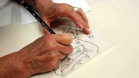 Métier d’illustrateur de livres : ils rêvent, voyagent et s’évadent en mettant des images sur des mots