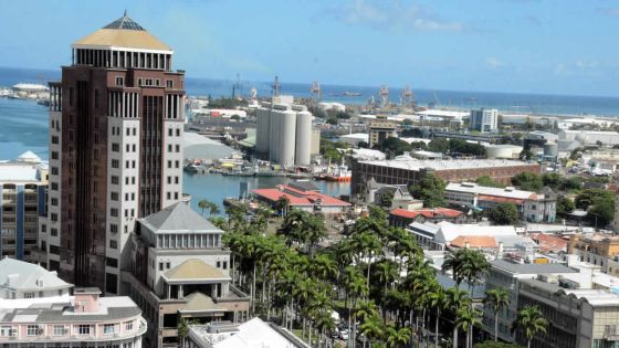 Importations et exportations : le déficit commercial augmente de 25%