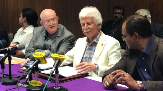 'School Cleaners' : Paul Bérenger demande au PM de «débloquer la situation»