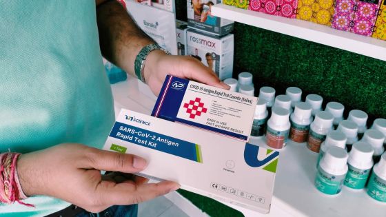 Hausse du nombre de cas de Covid-19 - Ruée sur les autotests : l’hôpital évité comme la peste