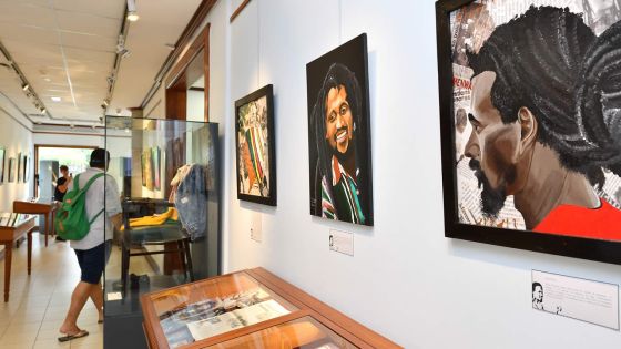 Exhibition : The Blue Penny Museum Honours Singer Kaya 