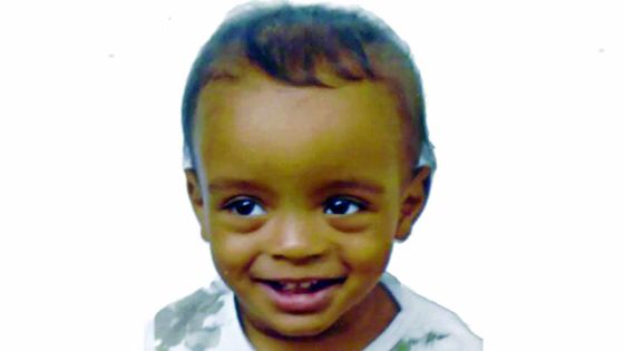 Chirurgie de la surdité en Inde : Adam Eli, 2 ans, a besoin de Rs 800000 pour ses traitements