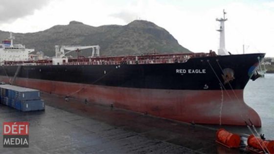 Produits pétroliers : le navire affrété par la STC n’a toujours pas levé l’ancre en Inde