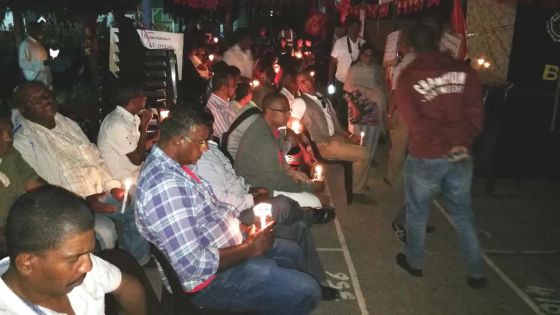 Grève de la faim des « school cleaners »