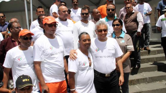 Pravind Jugnauth lors d’une marche pacifique contre le dopage et la drogue : «La mafia a opéré pendant des années»