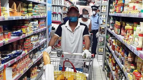 Consommation : malgré la subvention sur les produits de base, les prix continuent de grimper