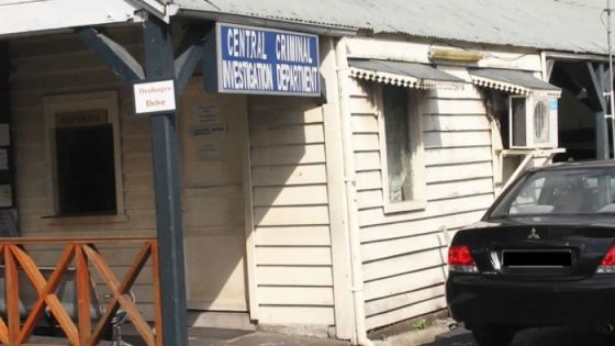 Beaux-Songes : deux armes à feu soupçonnées d'avoir été utilisées dans l'assassinat de Fakoo retrouvées dans une rivière