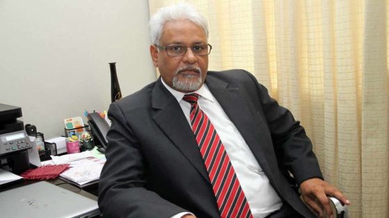 Problème de voisinage - Me Bebakur Rampoortab : «Il y a un laisser-aller des autorités….»