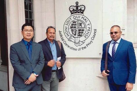 Carte d’identité biométrique: un avenir en suspens