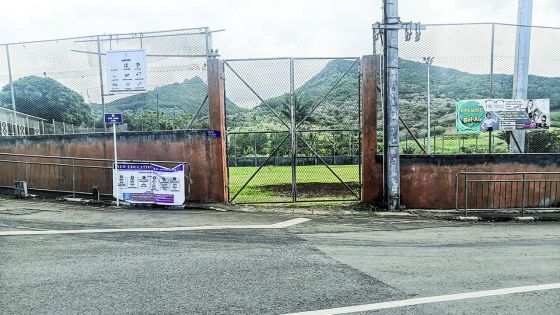 Inauguration avortée d’un terrain de foot : le village de Quatre-Sœurs indigné