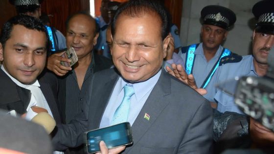 Rétrospective 2016 - Affaire «Bal kouler» : Dayal contraint d’abandonner son fauteuil de ministre