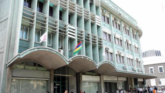 Blanchiment d’argent allégué : poursuivi pour avoir obtenu frauduleusement l’argent de la DBM