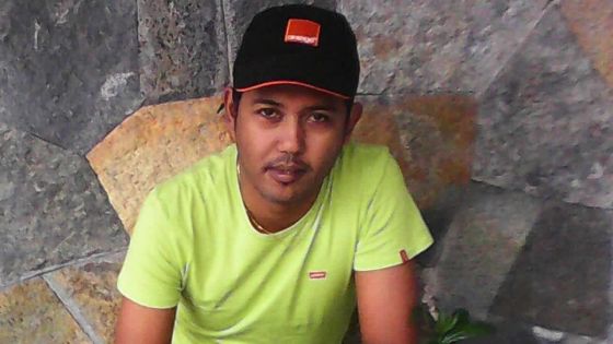 Basana-Reddi énumère ses rencontres avec Azaree