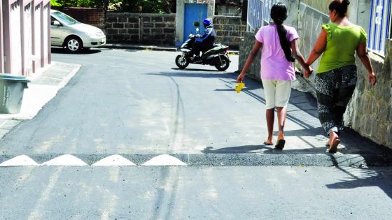 Dos d’âne et ralentisseur