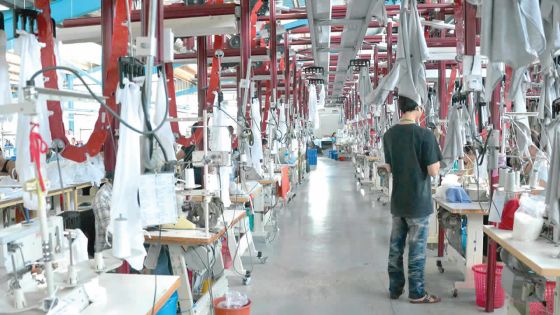 Échange de biens: hausse de 22% du déficit commercial en mai