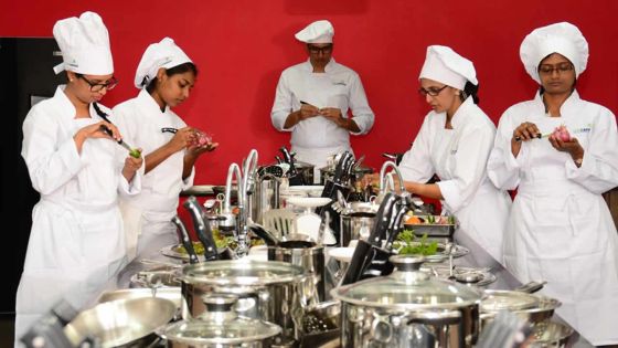 Emplois sur les croisières : la main-d’œuvre locale attire