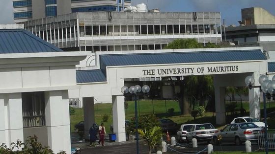 Université de Maurice : les étudiants déplorent le manque de parking sur le campus