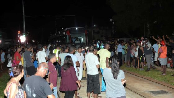 Au cœur de l’info du 25 février : la question de la sécurité autour du métro fait débat