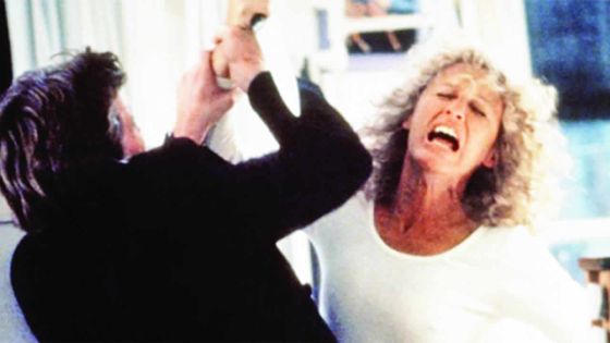 Agressée par l’épouse de son ami : elle dénonce un policier complice présumé de cette violence