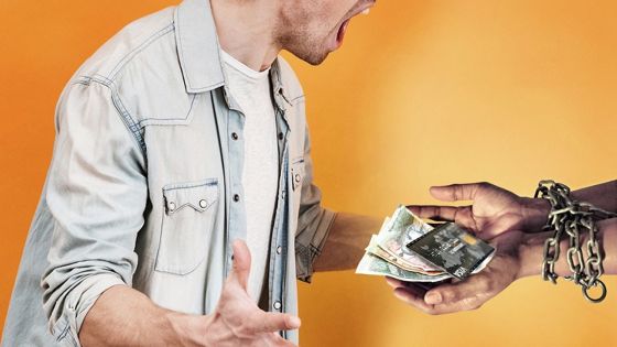 Violence économique : arme de destruction émotionnelle