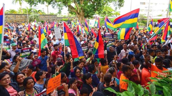 À l’aéroport de Plaisance : accueil triomphal pour la délégation mauricienne