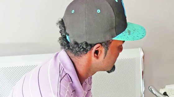 Ancien détenu : un père de famille mendie pour nourrir ses trois enfants