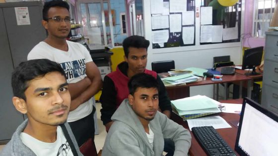 À la Sir Leckraz Teelock SSS : intégration de l’outil informatique au collège