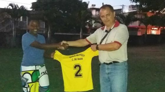 Encadrement des enfants de Tranquebar : une association de foot à la recherche de sponsors