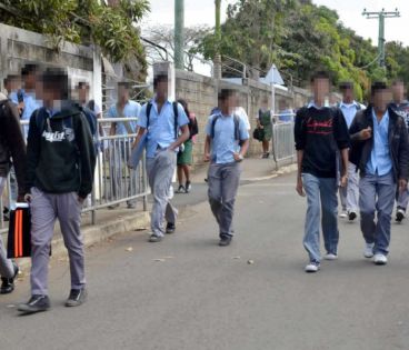 Écoles et collèges: les cours reprennent ce jeudi matin