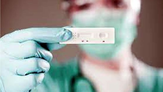 Pharmacies et cliniques privées : des médicaments et des Antigen Rapid Test plus chers 