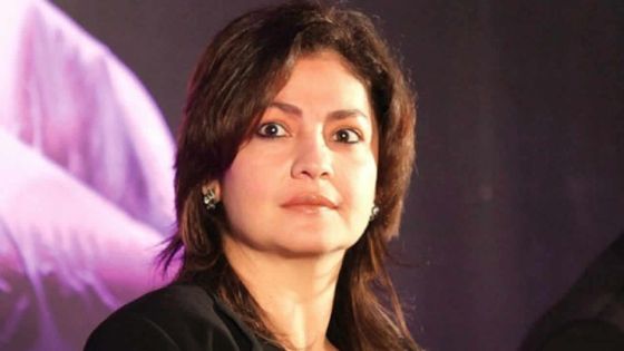 Un escroc se fait passer pour l’agent de Pooja Bhatt
