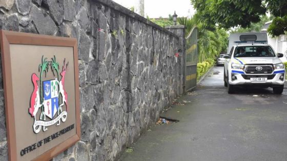 Vol d’un revolver devant le bureau du vice-président : les images des caméras CCTV «accablantes»