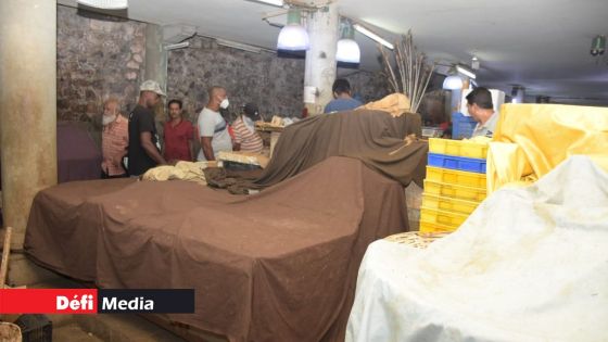 Isoop Soobadar  : «Laissez travailler les 'marsan bazar'»