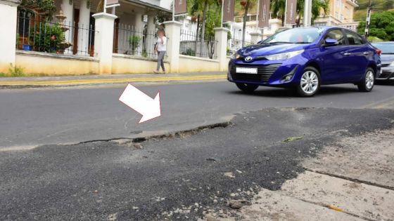 Rue Labourdonnais : un asphaltage qui s’affaisse