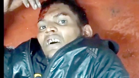 Vidéo virale : un présumé voleur lynché par une foule en colère à Pailles