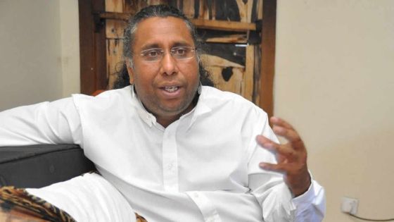 Kailash Trilochun affirme que sa boîte e-mail a été piratée