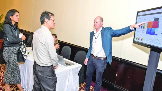  Retail Ecosystem Conference : Towards a Smart Future 