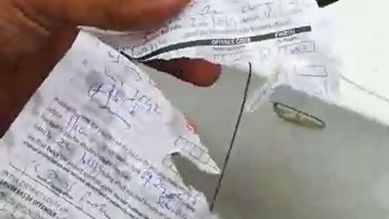 Trafic routier : un jeune accuse un policier de lui avoir servi un PV déchiré