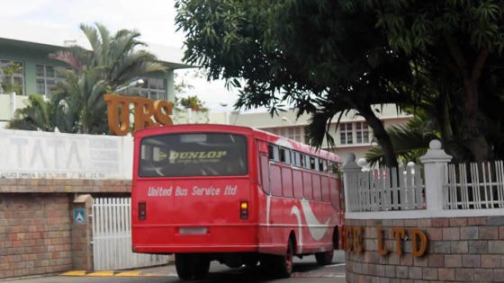 Baie-du-Tombeau : le retard des autobus dans la matinée décrié