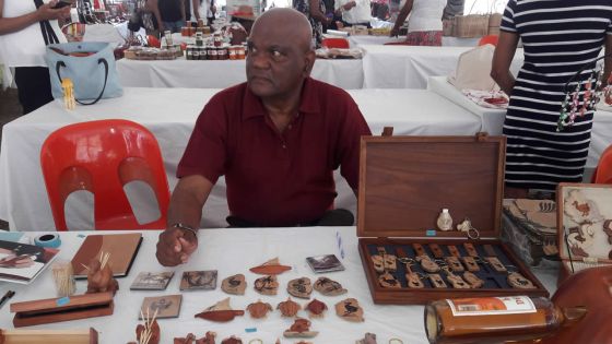 Srineevassen Saminaden : ses objets en bois ne laissent pas de marbre