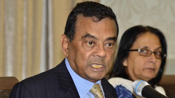 Production d’énergie solaire: Ivan Collendavelloo s’oppose à l’IRP